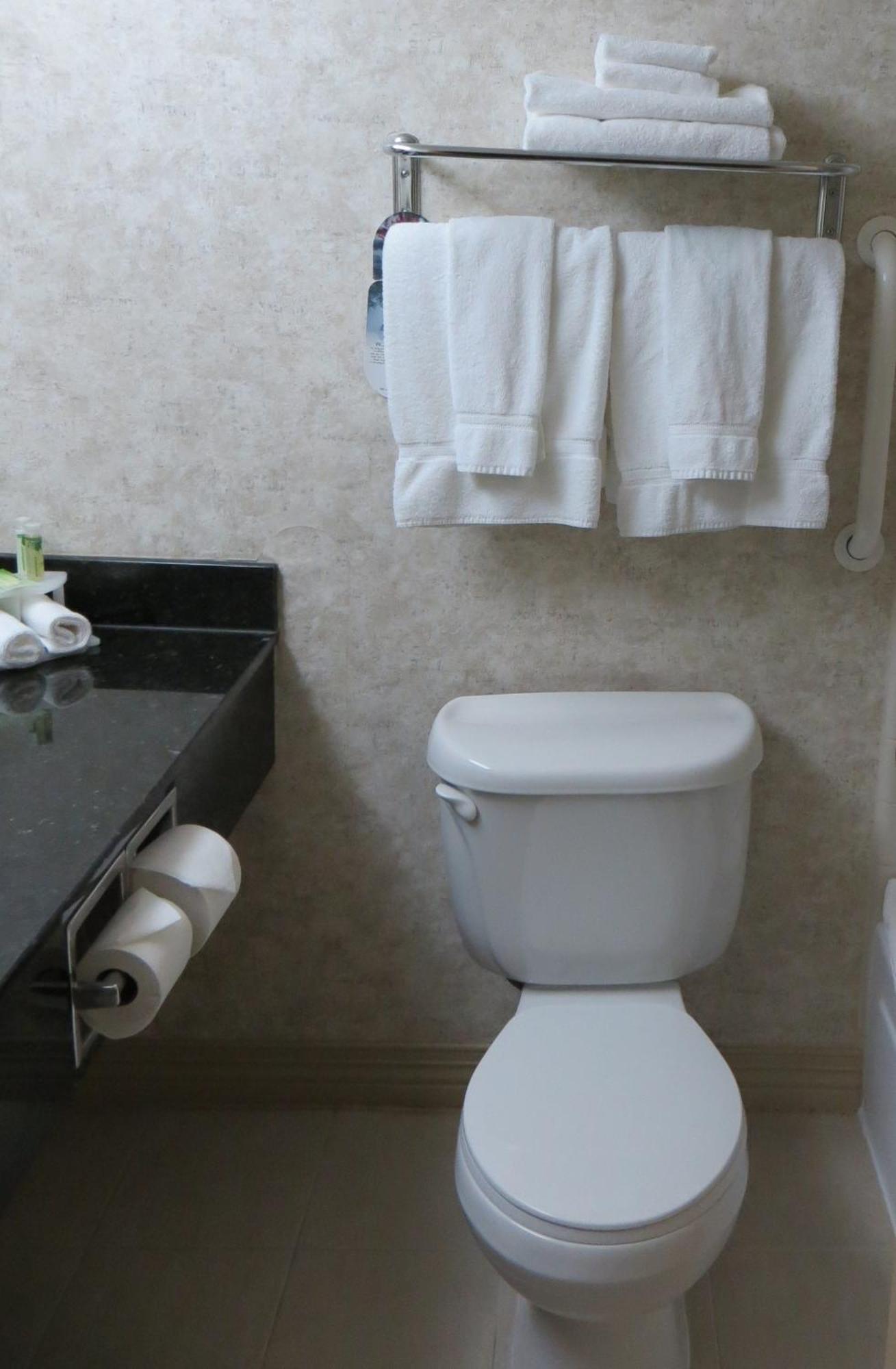 Holiday Inn Express Hotel & Suites Picayune By Ihg Eksteriør bilde